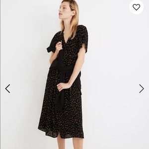 Madewell Flutter-Sleeve Button-Front Midi Dress